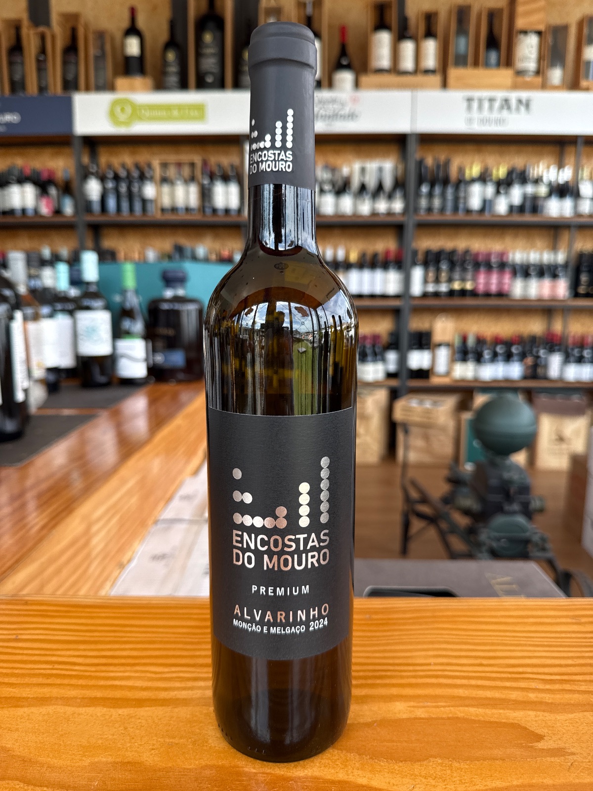 Encostas do Mouro Alvarinho Premium